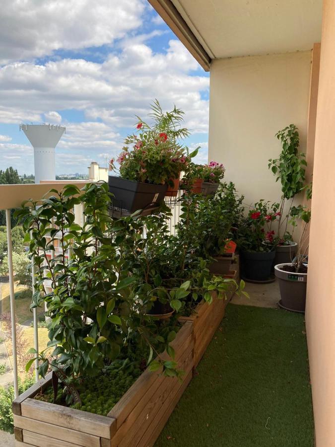 Grand Appartement Proche De Paris Chilly-Mazarin Exterior foto