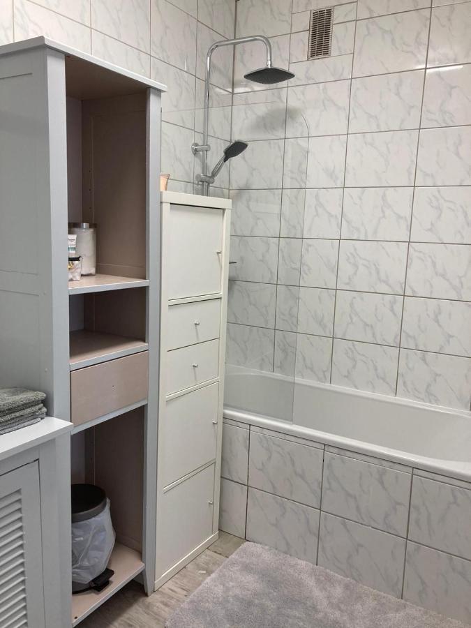 Grand Appartement Proche De Paris Chilly-Mazarin Exterior foto